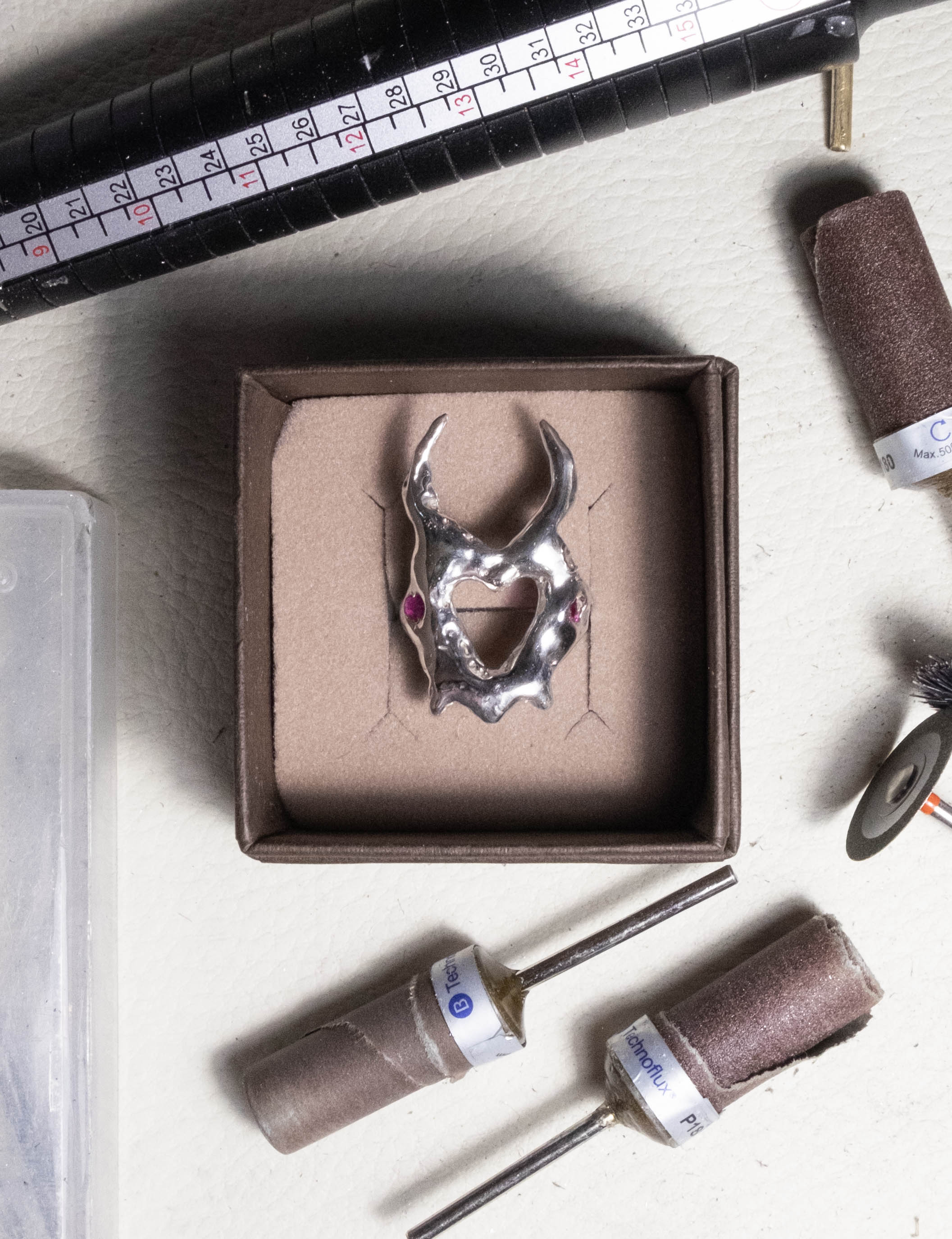 Taller de anillos de plata (Reserva)